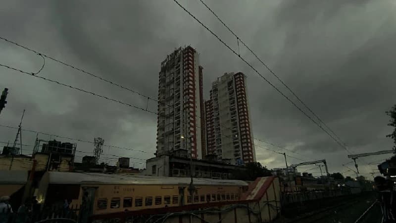 বৃষ্টিতে ভিজতে পারে ঢাকা ও আশপাশের এলাকা