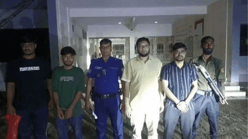মাকে মারধর: ছেলেকে ১০ মাস ১০ দিনের কারাদণ্ড মাকে মারধর: ছেলেকে ১০ মাস ১০ দিনের কারাদণ্ড