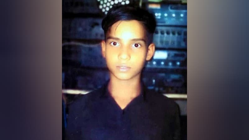 কাঁঠালিয়ায় নিখোঁজের পরদিন কিশোরের মরদেহ উদ্ধার কাঁঠালিয়ায় নিখোঁজের পরদিন কিশোরের মরদেহ উদ্ধার