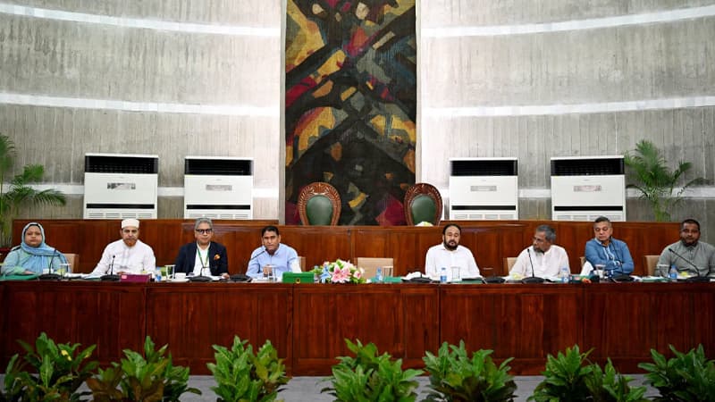 পাচার করা অর্থ ফেরাতে কার্যক্রম গ্রহণের সুপারিশ অনুমিত হিসাব কমিটির পাচার করা অর্থ ফেরাতে কার্যক্রম গ্রহণের সুপারিশ অনুমিত হিসাব কমিটির