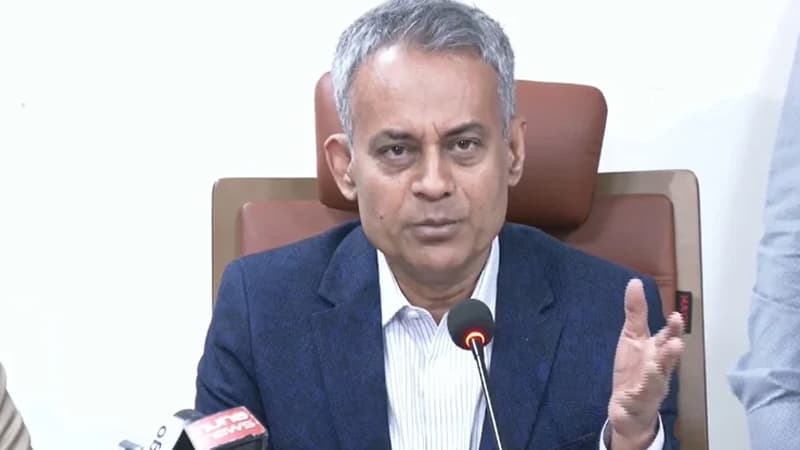 তরুণদের খেলাধুলায় মগ্ন দেখতে চাই: সড়কমন্ত্রী তরুণদের খেলাধুলায় মগ্ন দেখতে চাই: সড়কমন্ত্রী