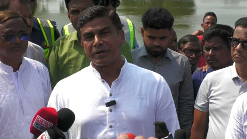 ক্ষমতা দখলের জন্য যারা চক্রান্ত করছে তাদের বিরুদ্ধে সজাগ থাকতে হবে: প্রতিমন্ত্রী ফরহাদ ক্ষমতা দখলের জন্য যারা চক্রান্ত করছে তাদের বিরুদ্ধে সজাগ থাকতে হবে: প্রতিমন্ত্রী ফরহাদ