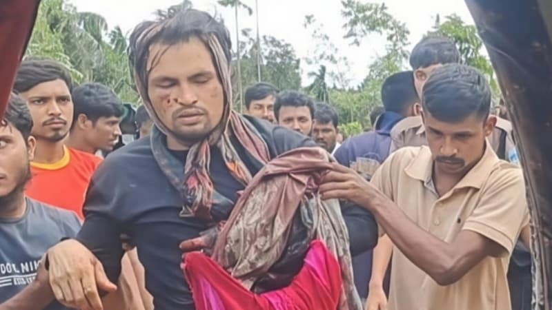 হাতকড়া পরা আসামি পালাল হাসপাতাল থেকে, ২৪ ঘণ্টায়ও হদিস নেই হাতকড়া পরা আসামি পালাল হাসপাতাল থেকে, ২৪ ঘণ্টায়ও হদিস নেই