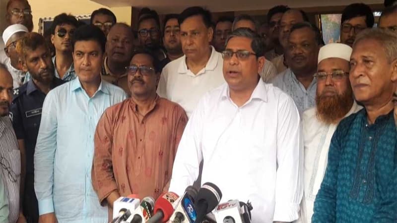 আইনশৃঙ্খলা পরিস্থিতি গভীরভাবে পর্যবেক্ষণ করছে সরকার: শাহে আলম আইনশৃঙ্খলা পরিস্থিতি গভীরভাবে পর্যবেক্ষণ করছে সরকার: শাহে আলম